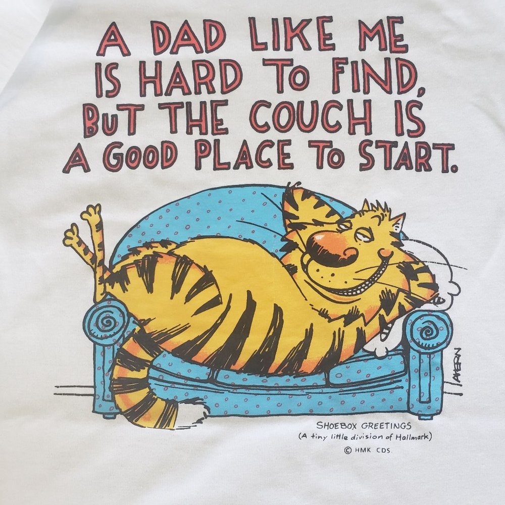 Vintage Hallmark Shoebox Greetings Cat on Couch Dad Shirt